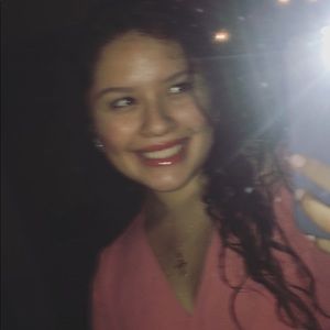 Meet your Posher, Jacqueline